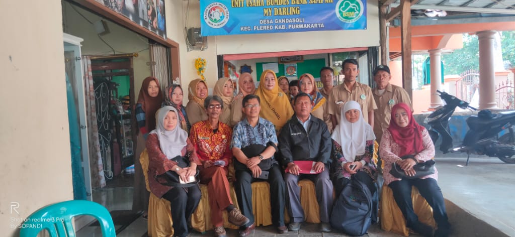 Pelaksanaan Monitoring Lomba Inovasi Ekonomi Dalam Rangka Penanggulangan Kemiskinan di Kabupaten Purwakarta