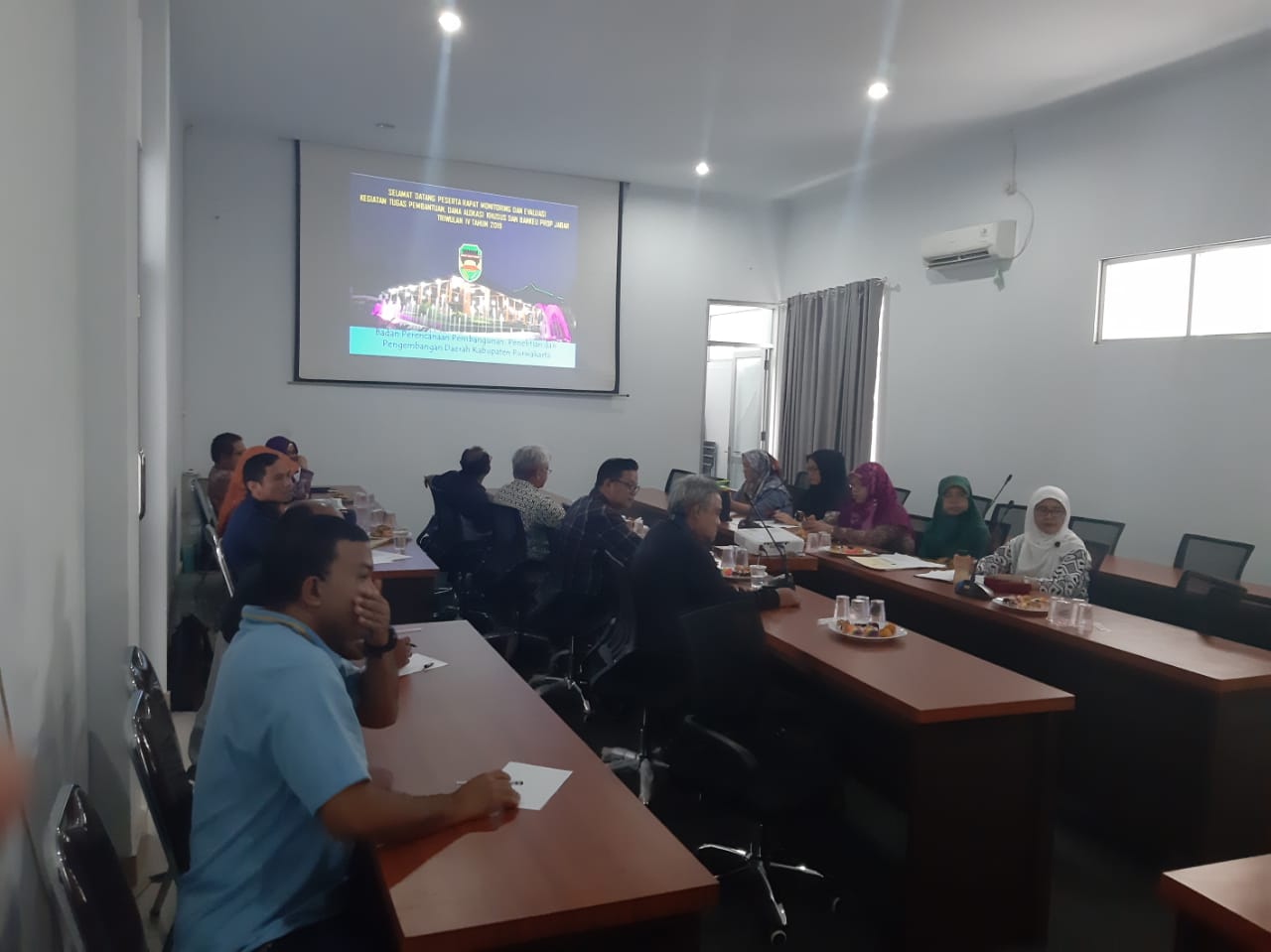 Rapat Pembahasan Monev Tuban, DAK dan Bankeu Triwulan IV TA 2019 Dilaksanakan Pada Hari Jum`at Tgl. 13 Desember 2019 Bertempat di Ruang Rapat Bappelitbangda Kabupaten Purwakarta