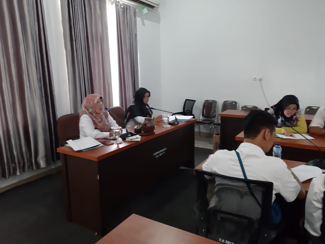 Rapat Pembahasan Penyusunan LKPJ Tahun 2019 Dipimpin Oleh Kabid Litbang dan Evaluasi Bappelitbangda Kabupaten Purwakarta