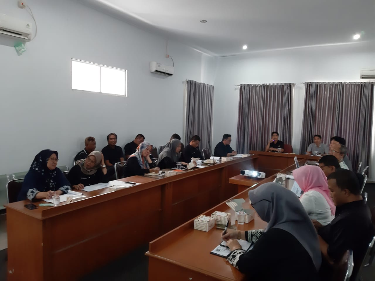 Rapat Pembahasan Kajian Pengembangan Potensi Pasar Tradisional di Kabupaten Purwakarta
